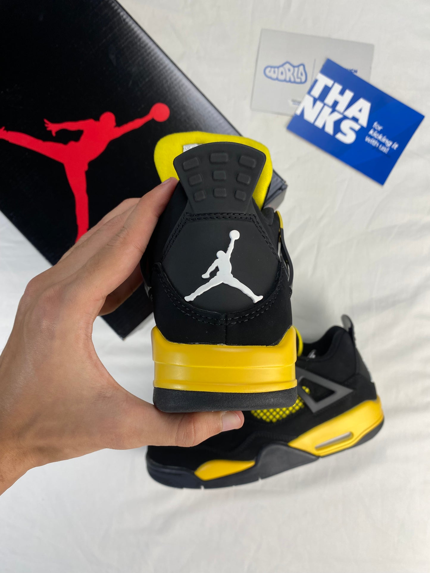Jordan 4 Retro 'Yellow Thunder'
