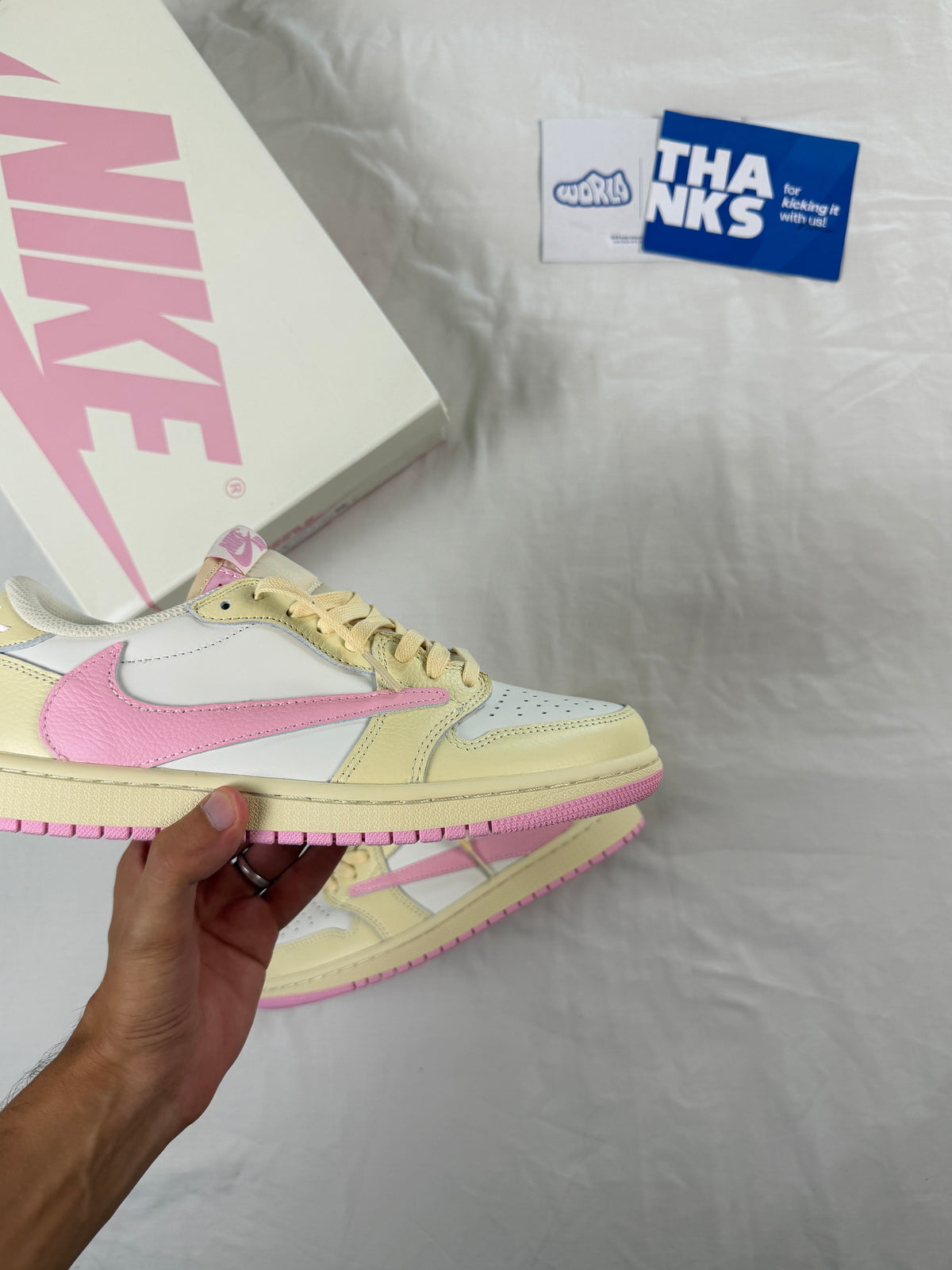 Travis Scott x Jordan 1 Retro Low OG 'Shy Pink'