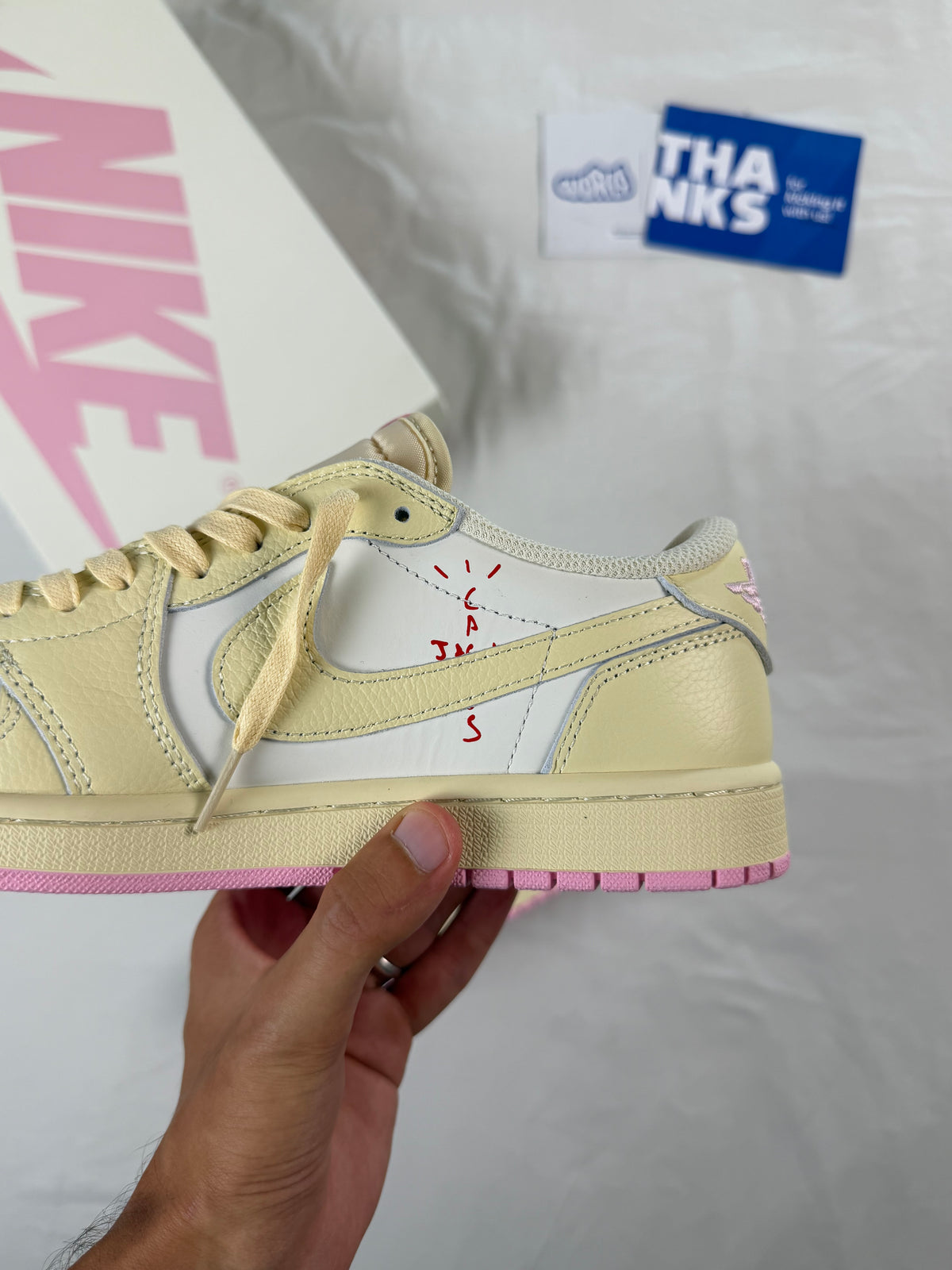 Travis Scott x Jordan 1 Retro Low OG 'Shy Pink'
