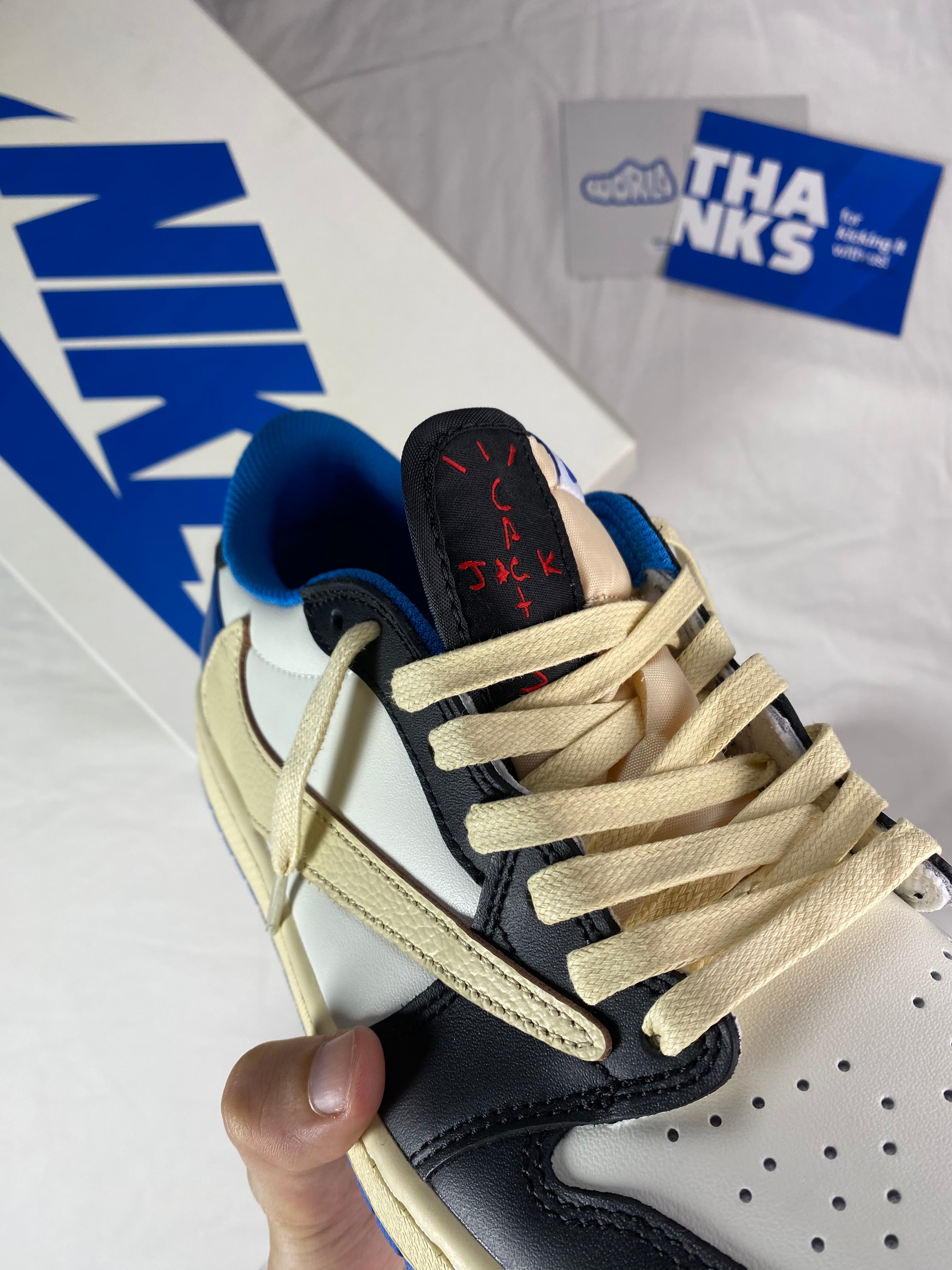 Travis Scott x Fragment x Air Jordan 1 Low