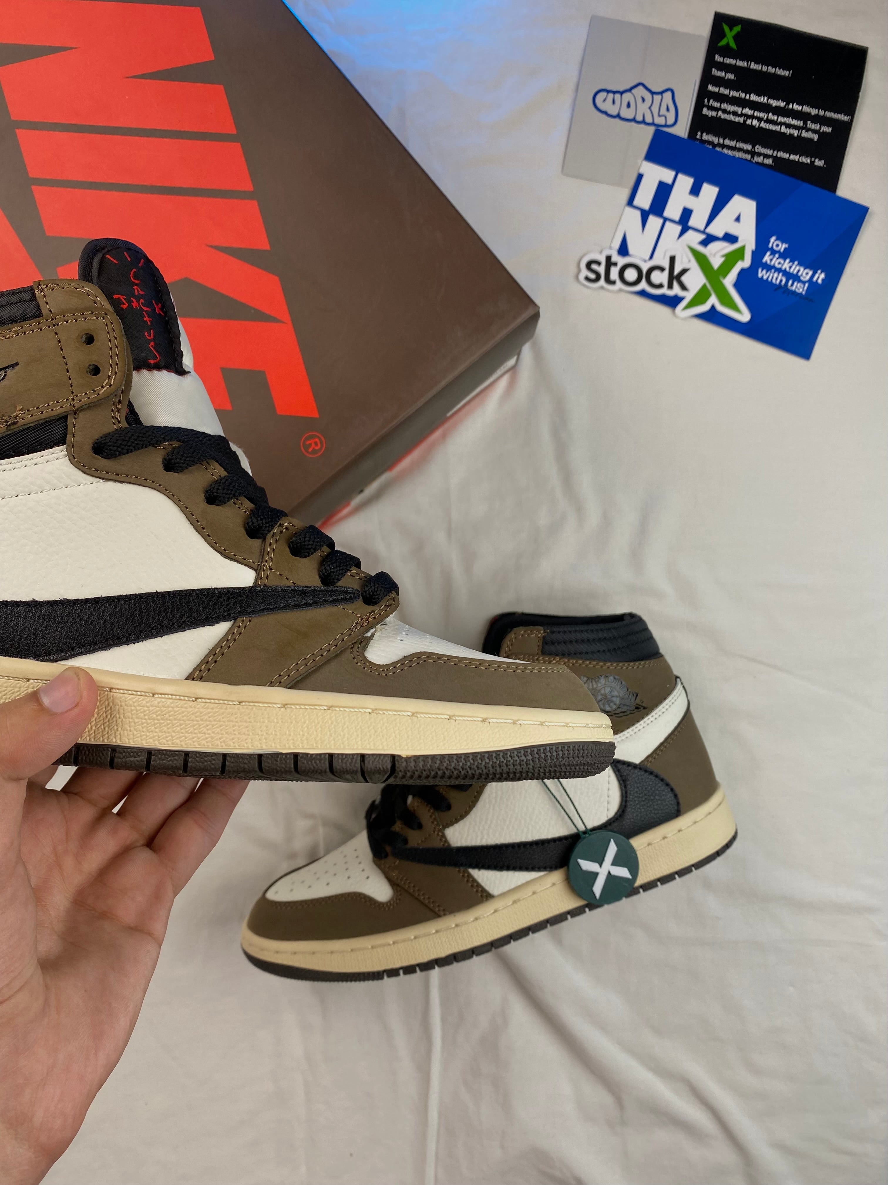 Travis Scott x Air Jordan 1 Retro High 'Mocha'