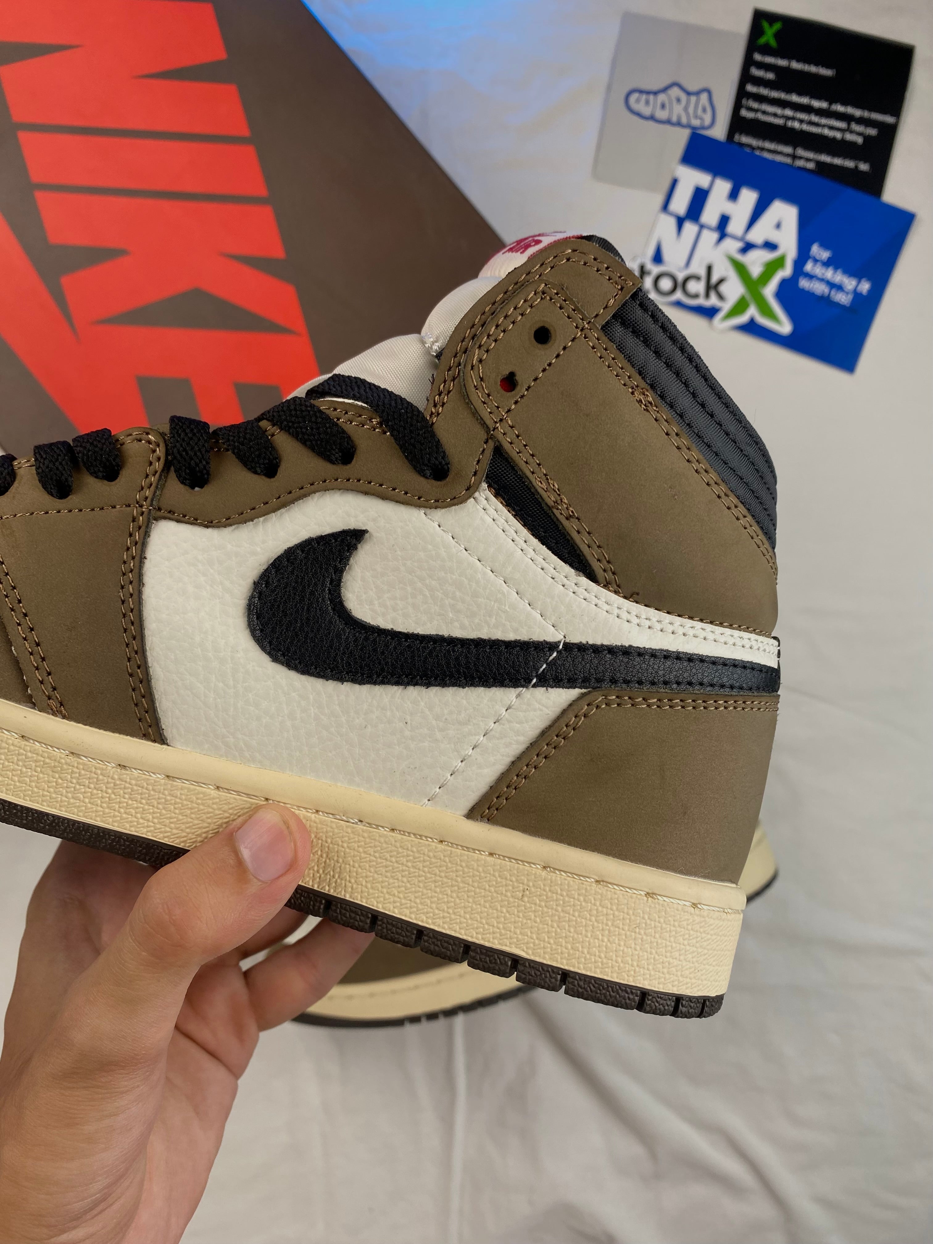 Travis Scott x Air Jordan 1 Retro High 'Mocha'