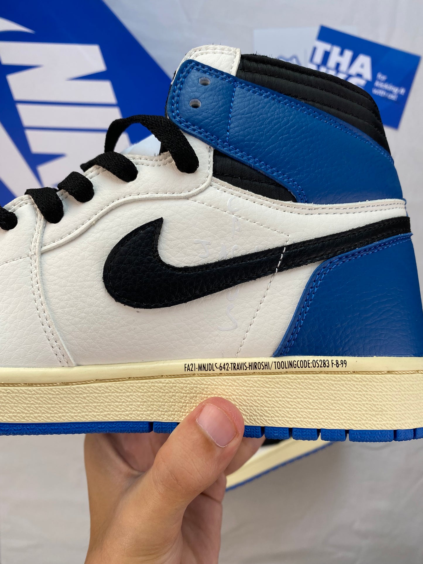 Travis Scott x Fragment x Air Jordan 1 High