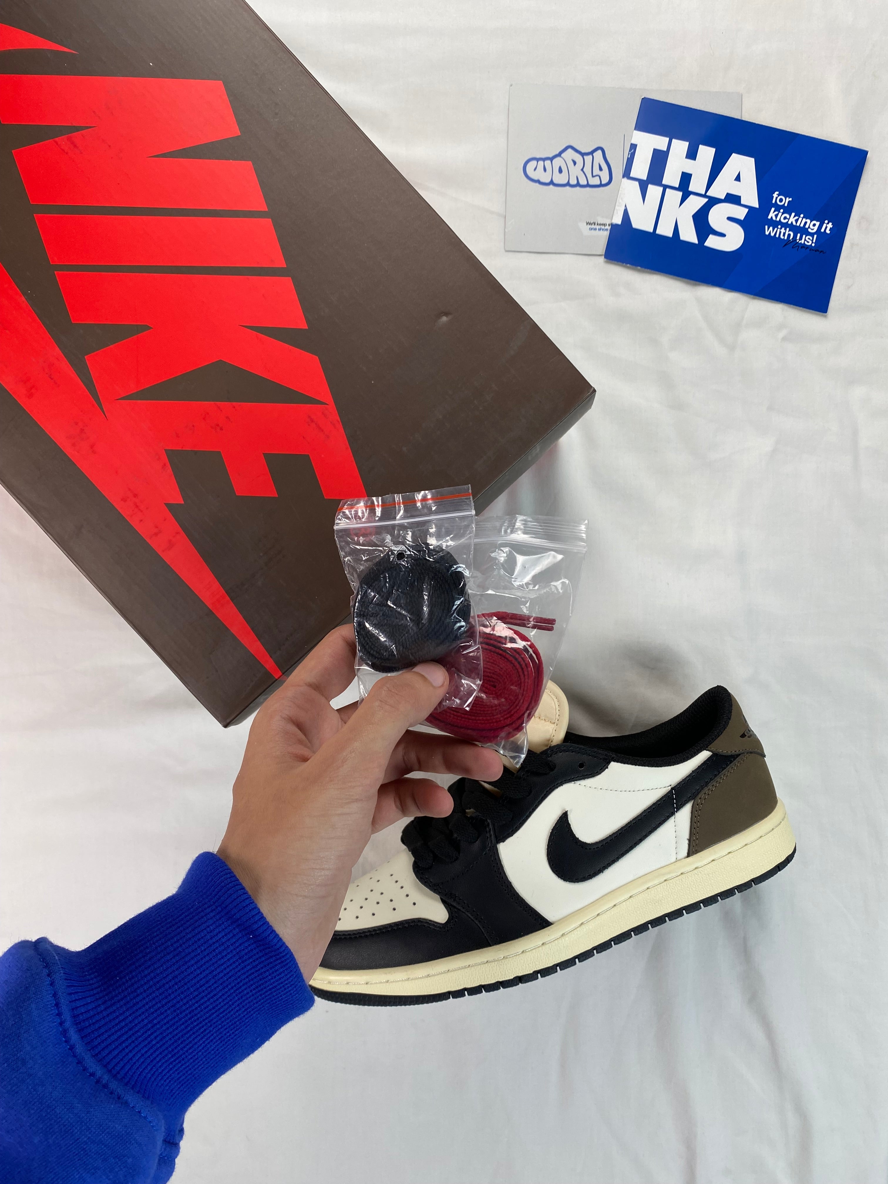 Jordan 1 Retro Low OG 'Mocha'