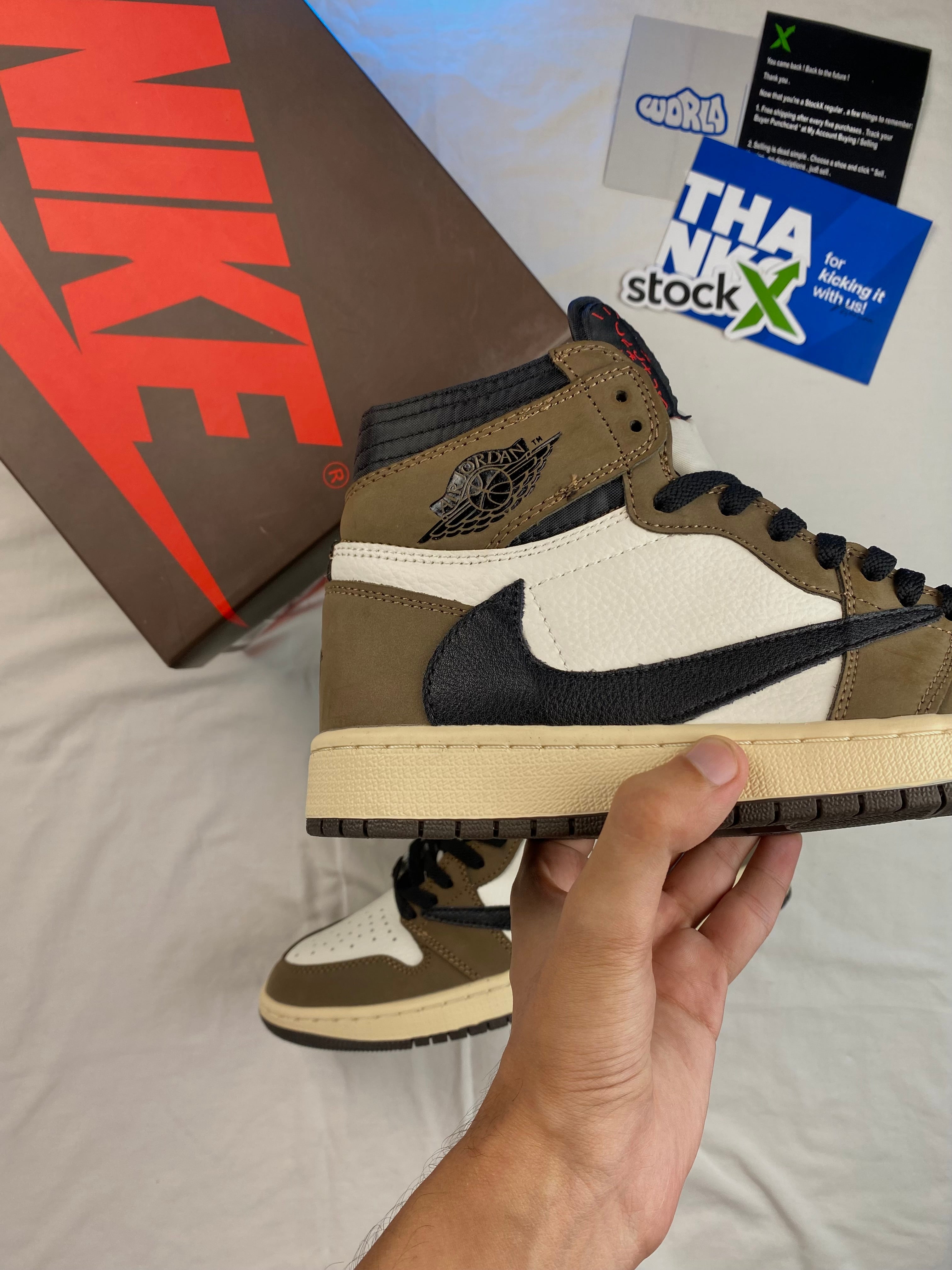 Travis Scott x Air Jordan 1 Retro High 'Mocha'