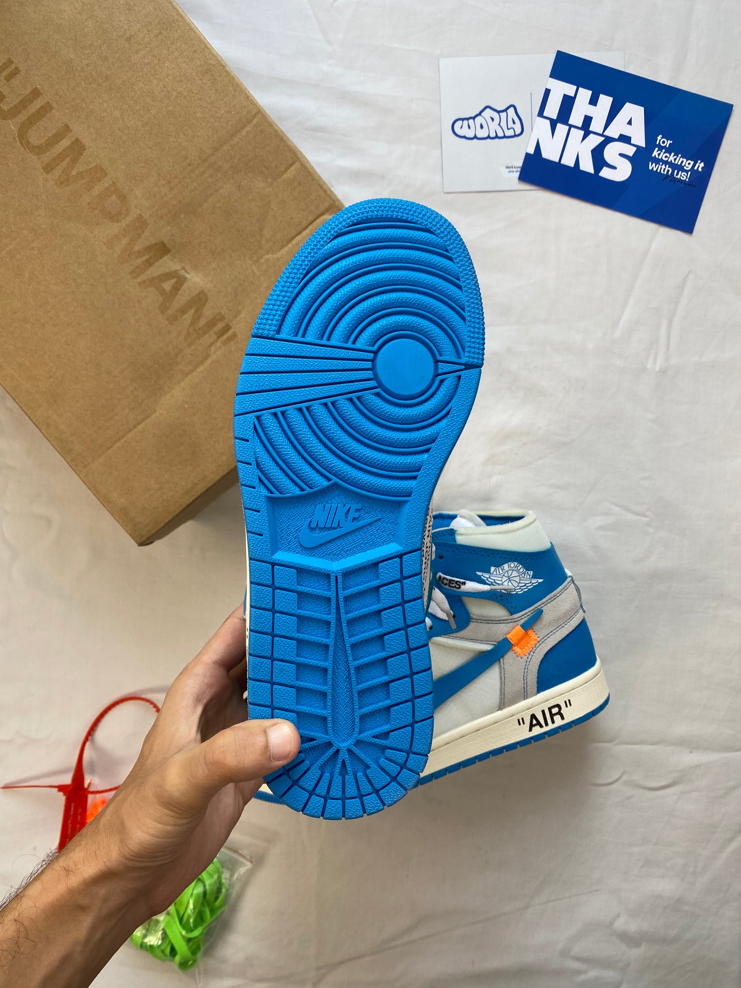 Off-White x Jordan 1 Retro High OG 'UNC'