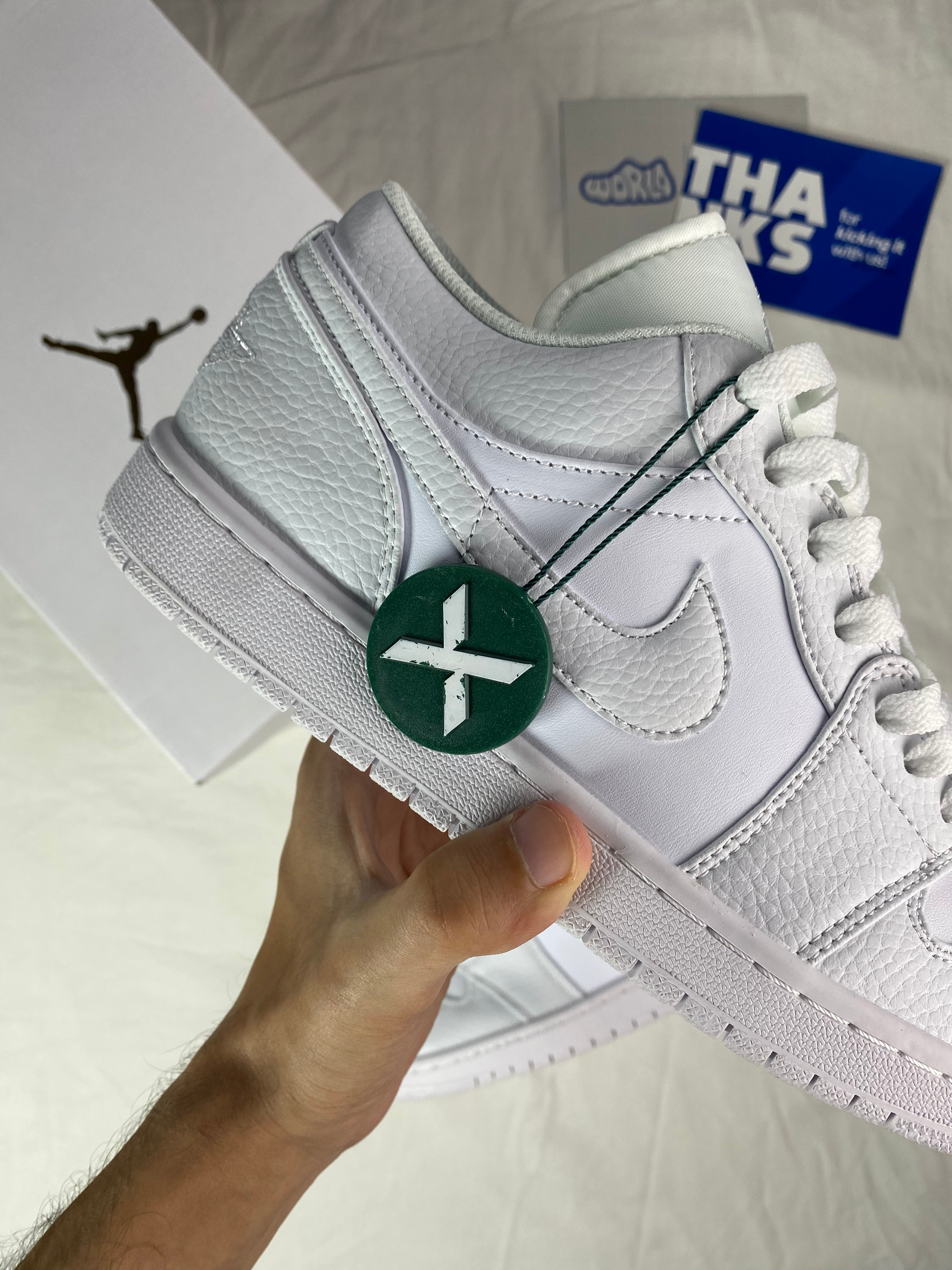 Air Jordan 1 Low 'Triple White'