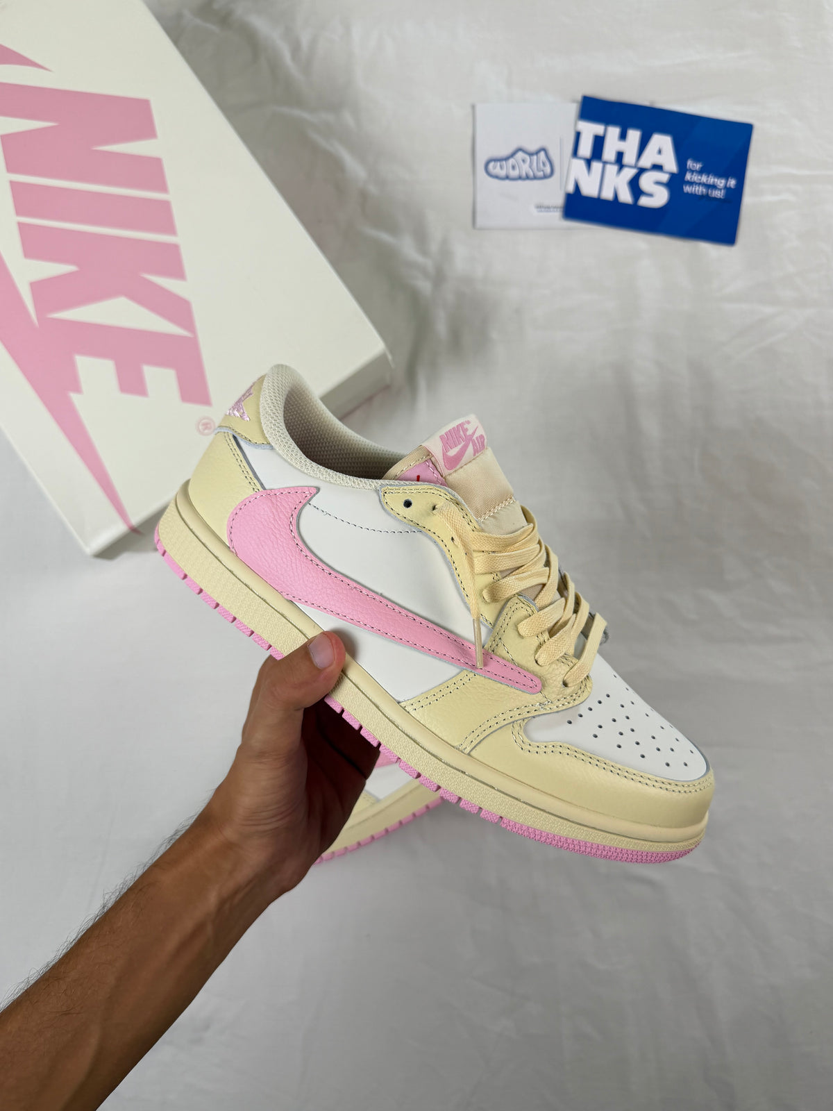 Travis Scott x Jordan 1 Retro Low OG 'Shy Pink'