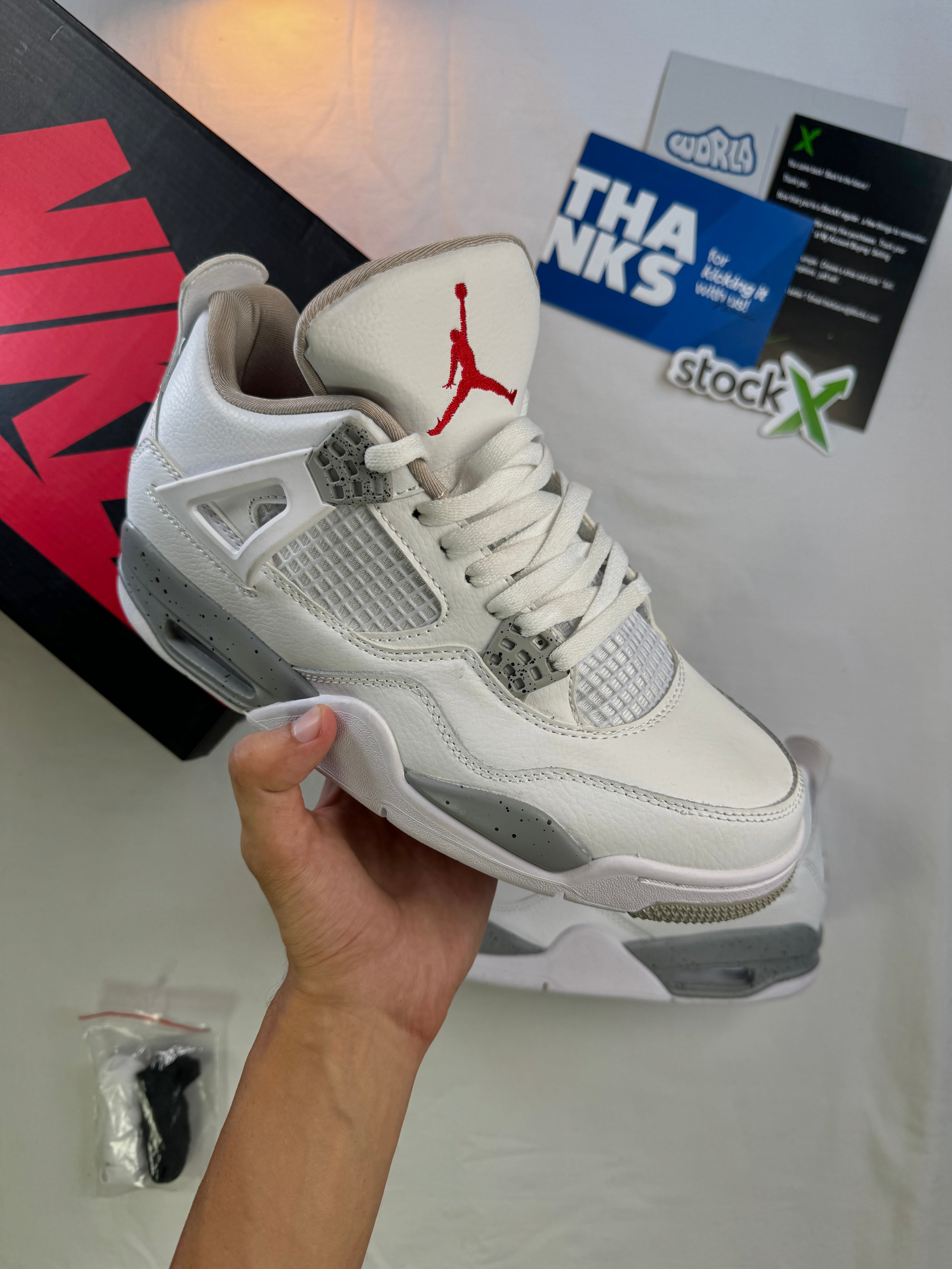 AIR JORDAN 4 RETRO 'WHITE OREO'