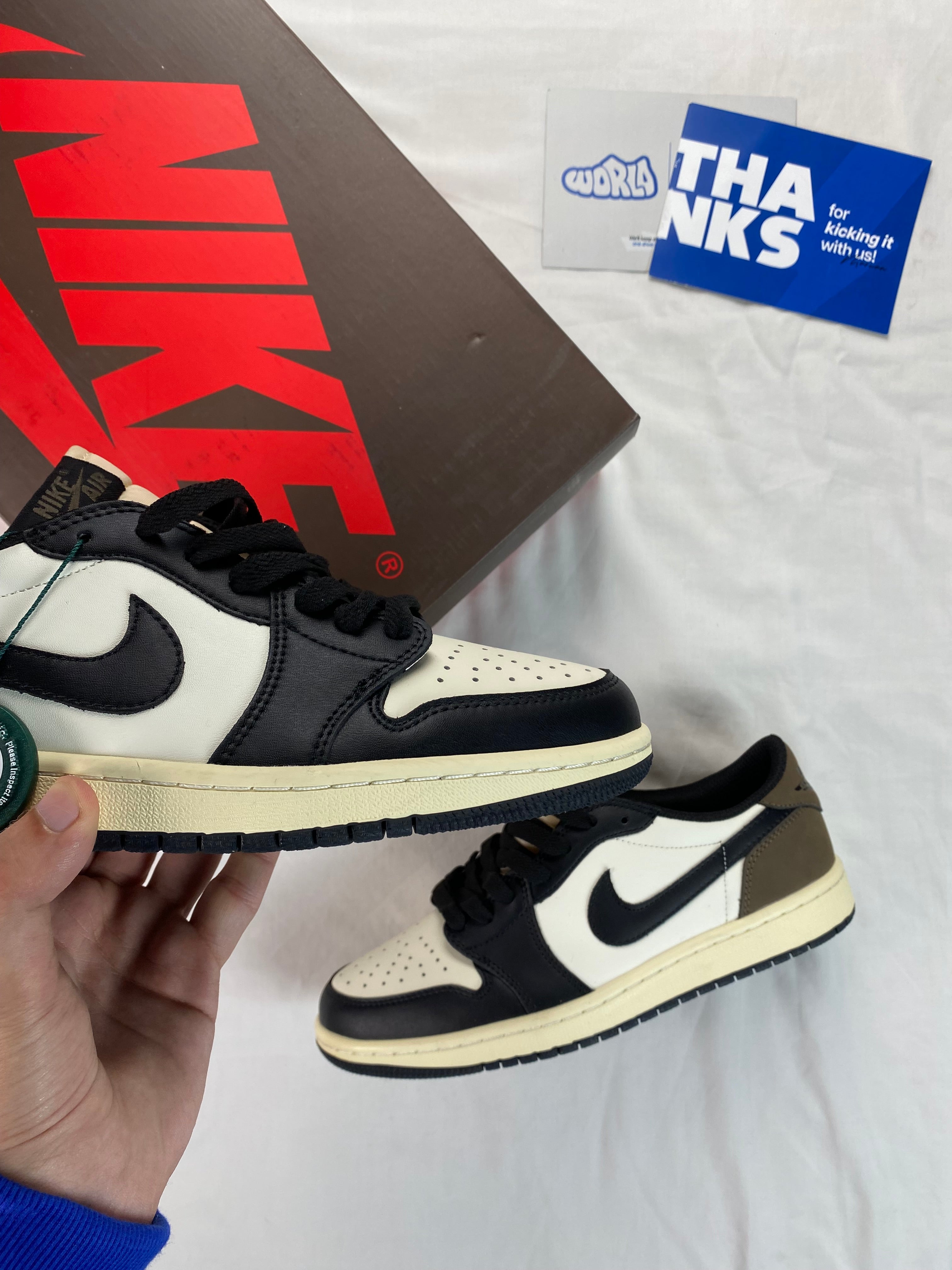 Jordan 1 Retro Low OG 'Mocha'