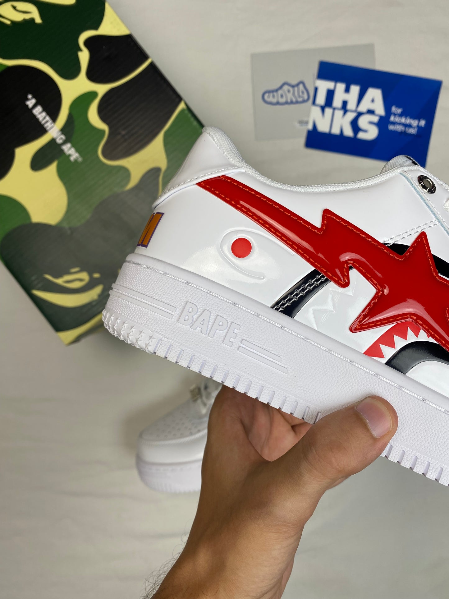 Bapesta Low M2 'Shark Face - White'