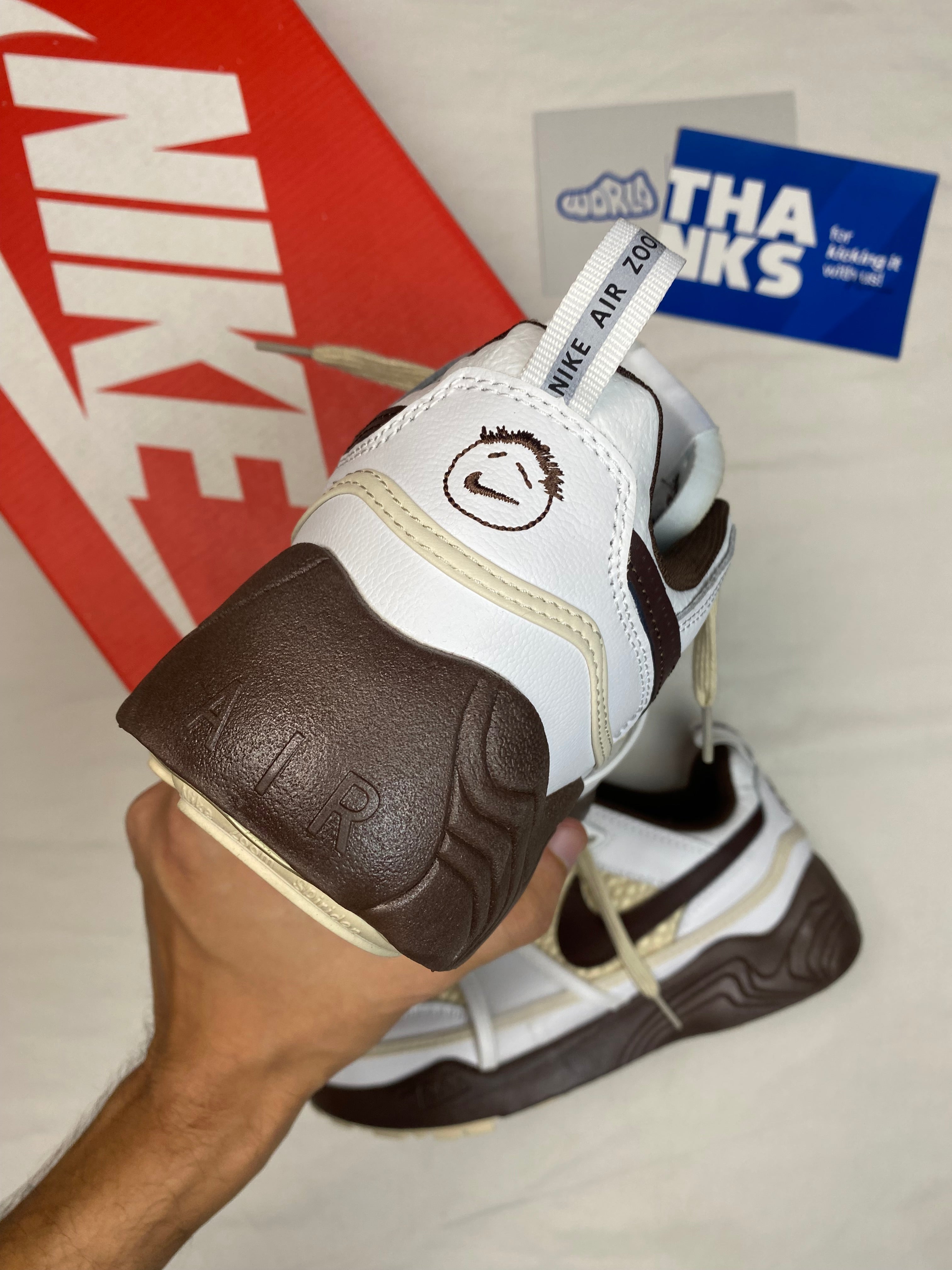 Travis Scott x Zoom Field Jaxx 'Light Chocolate'