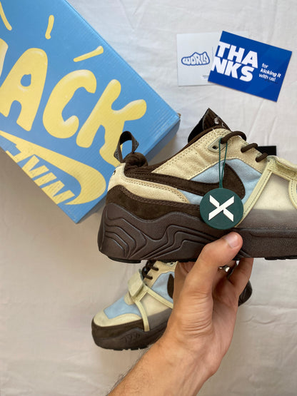 Travis Scott x Zoom Field Jaxx 'Leche Blue'