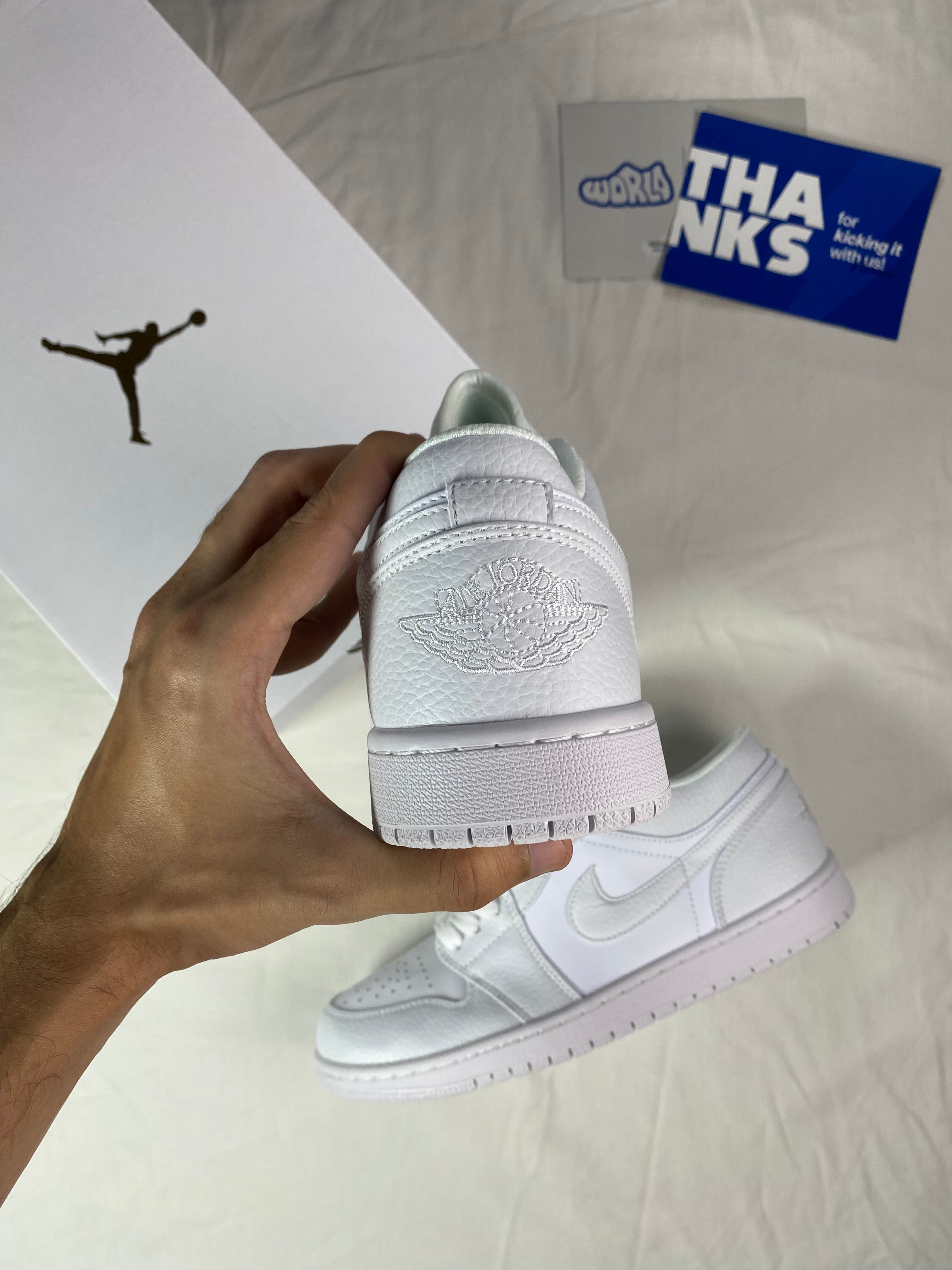 Air Jordan 1 Low 'Triple White'