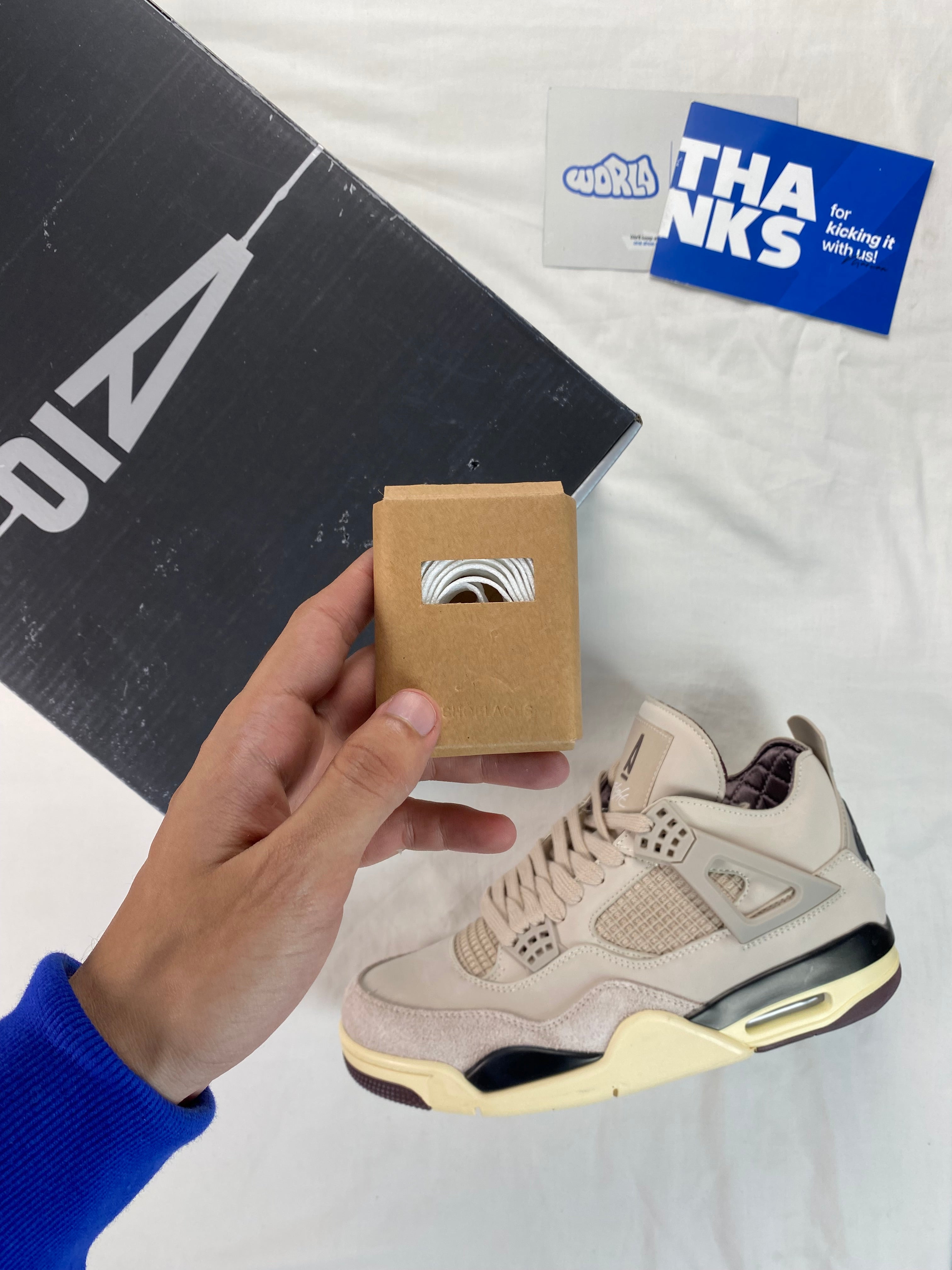A Ma Maniére x Jordan 4 Retro 'Fossil Stone'