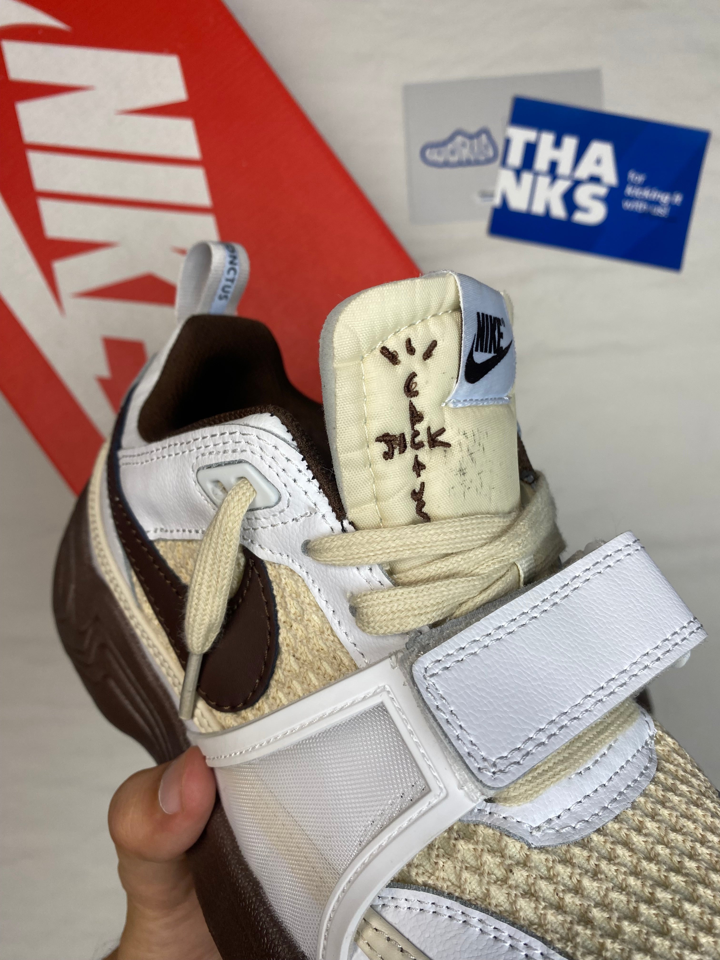 Travis Scott x Zoom Field Jaxx 'Light Chocolate'
