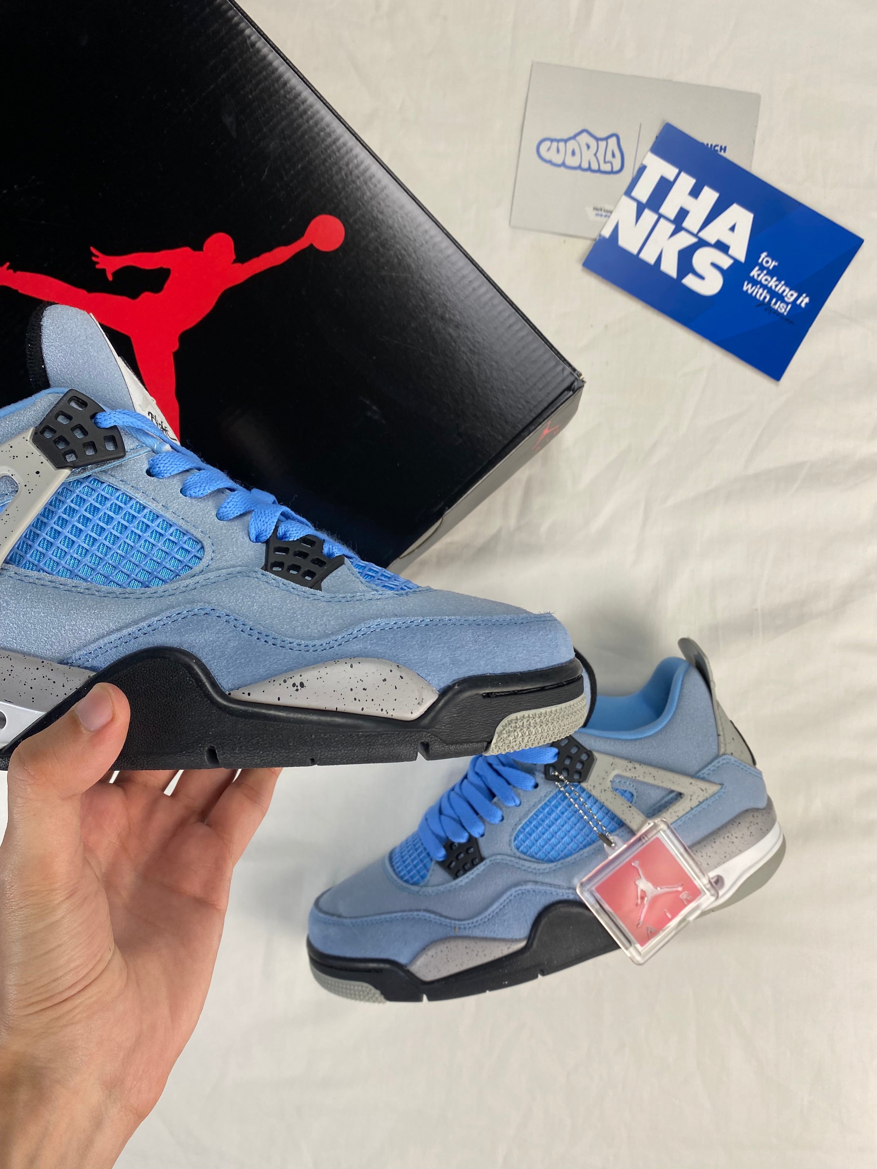 AIR JORDAN 4 RETRO 'UNIVERSITY BLUE'