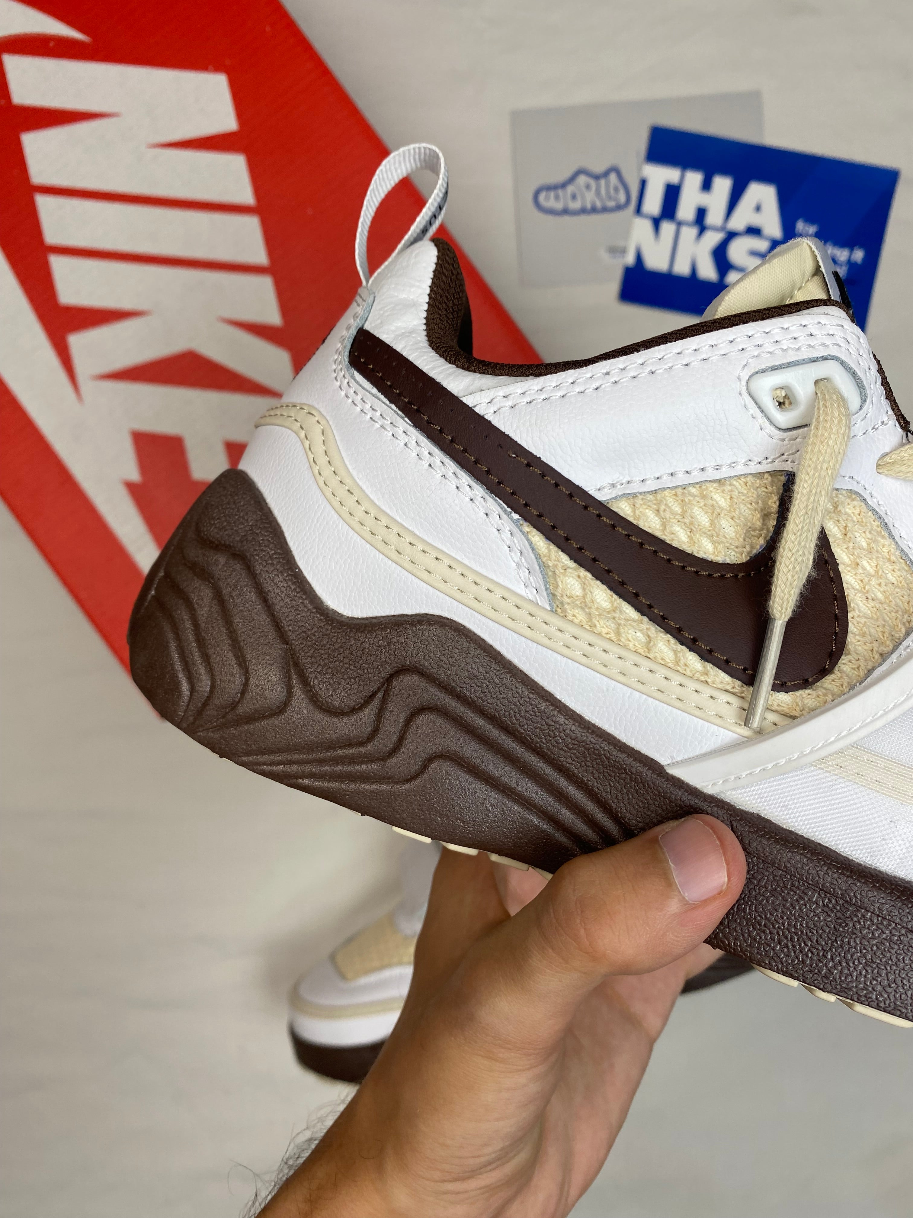 Travis Scott x Zoom Field Jaxx 'Light Chocolate'