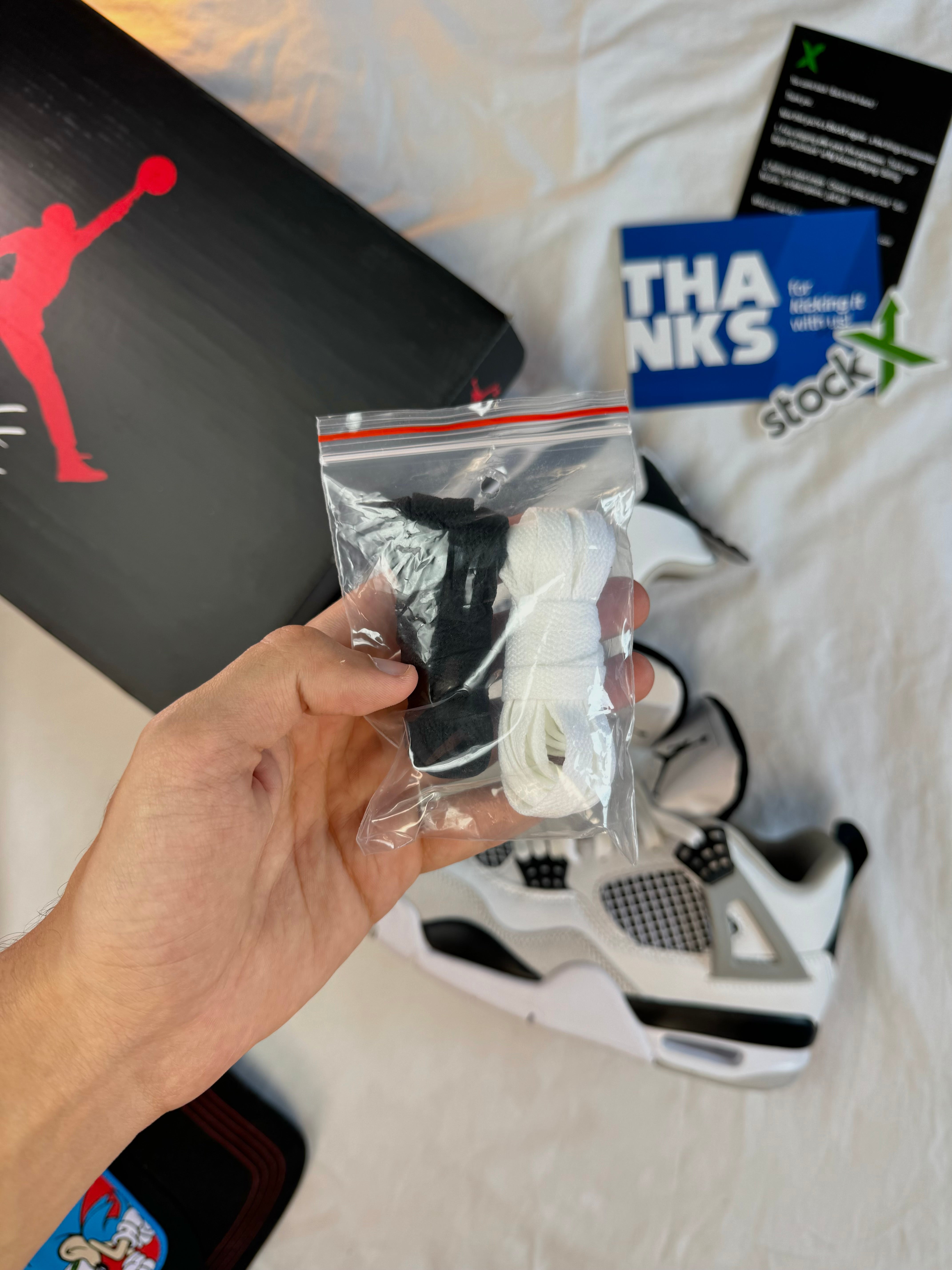 Air Jordan 4 Retro 'Military Black'