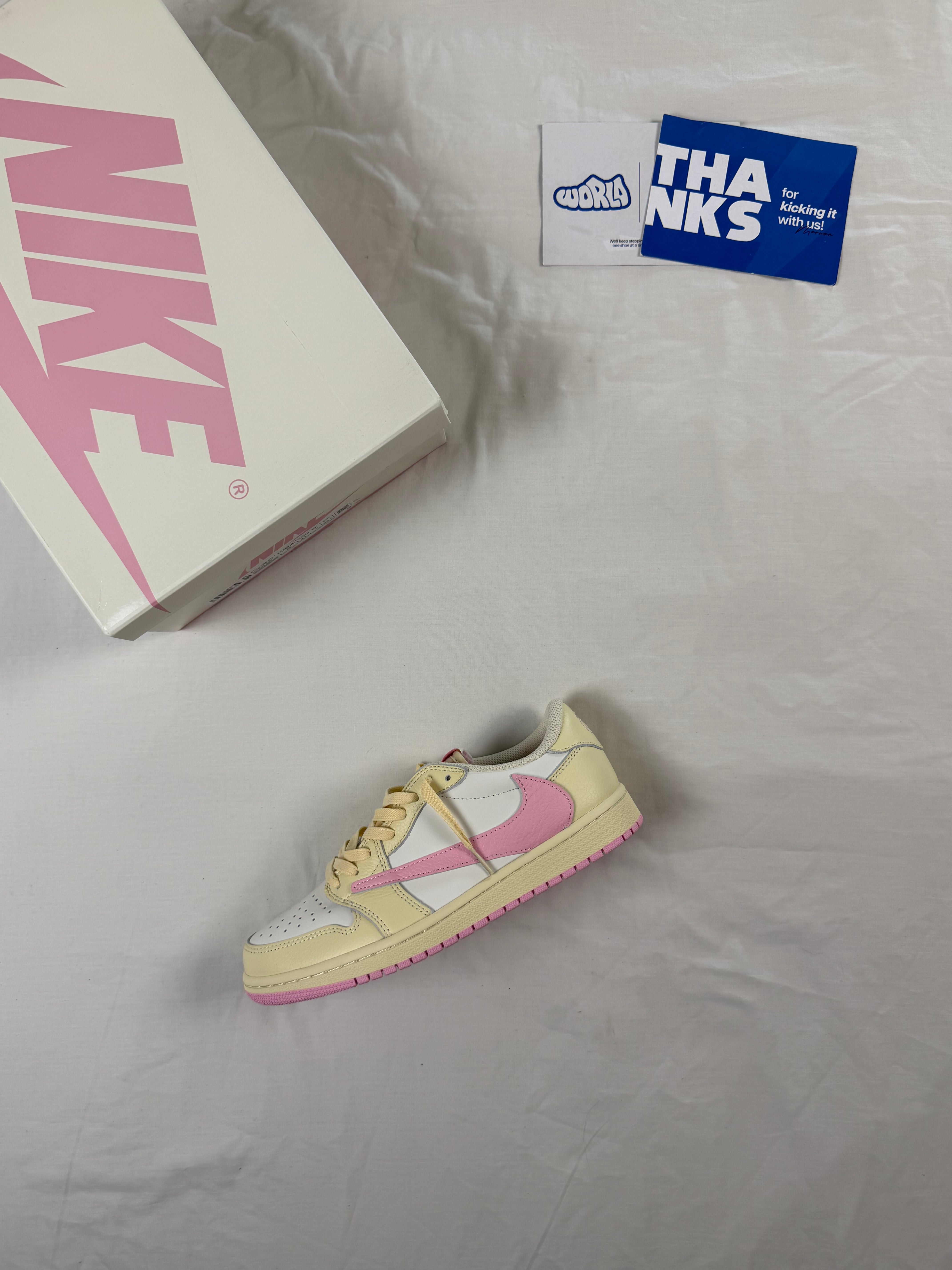 Travis Scott x Jordan 1 Retro Low OG 'Shy Pink'