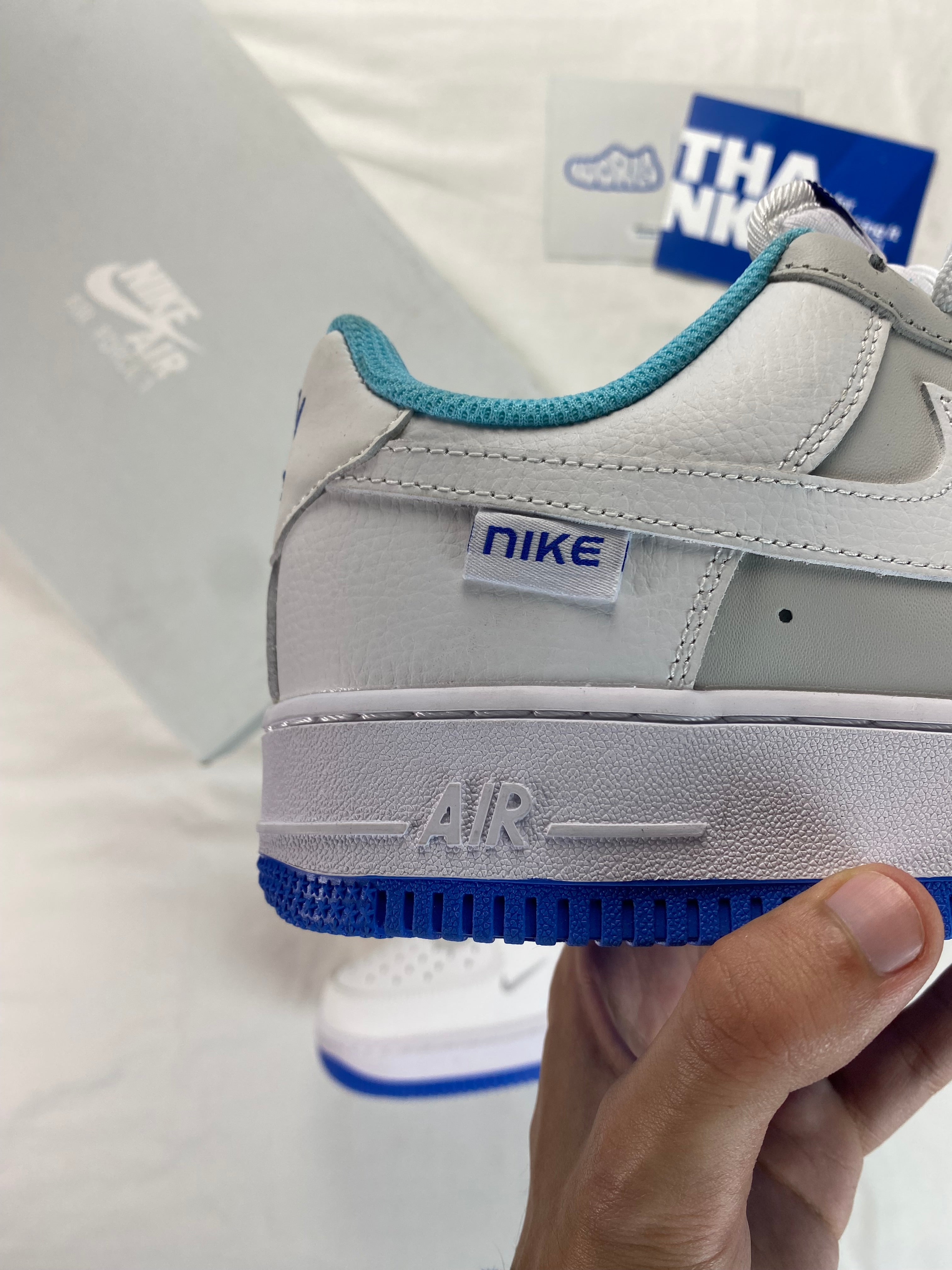 Nike AIR FORCE 1 LV8 GS 'JUST STITCH IT - HYPER ROYAL'