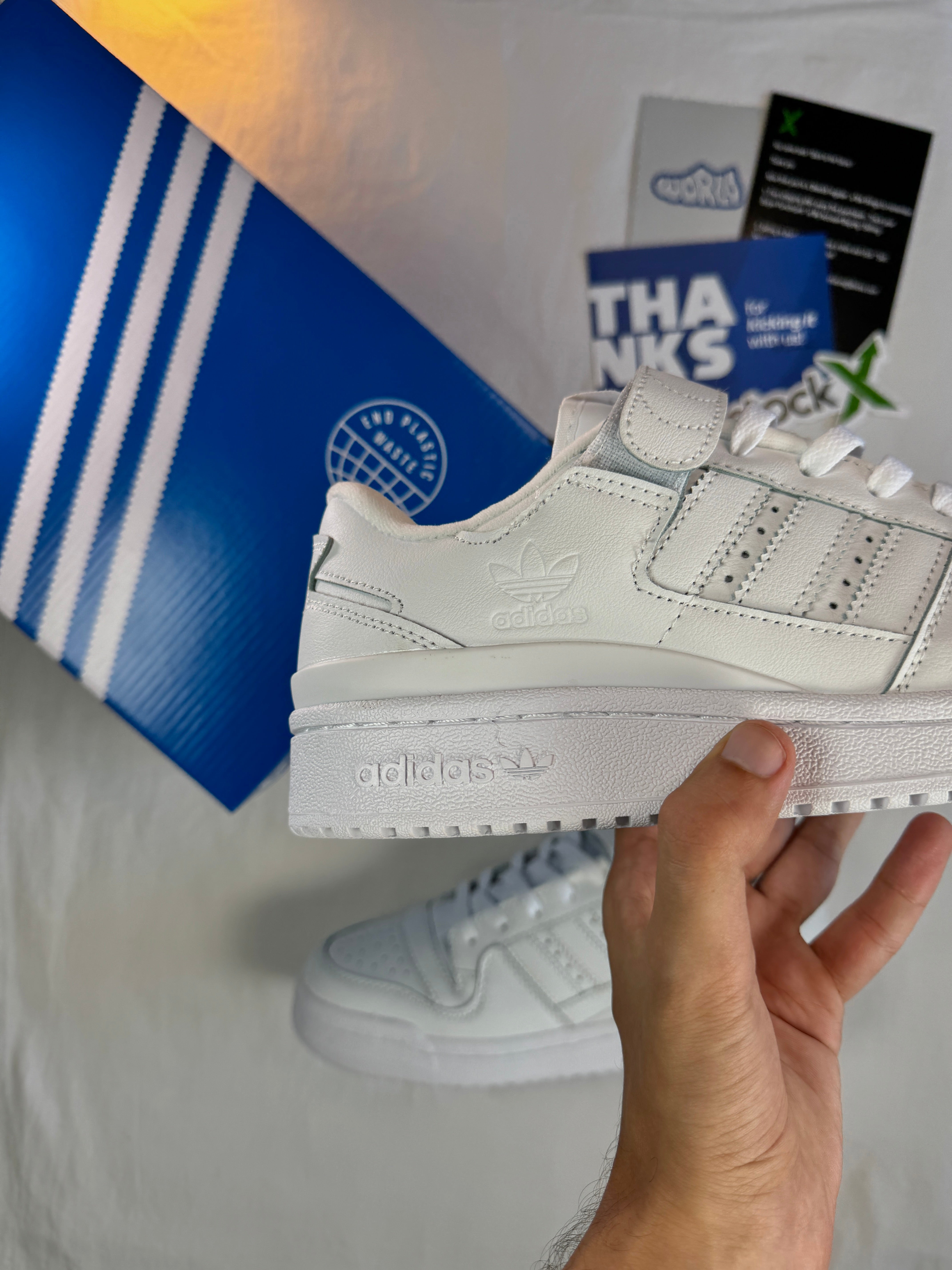 adidas FORUM LOW 'TRIPLE WHITE'