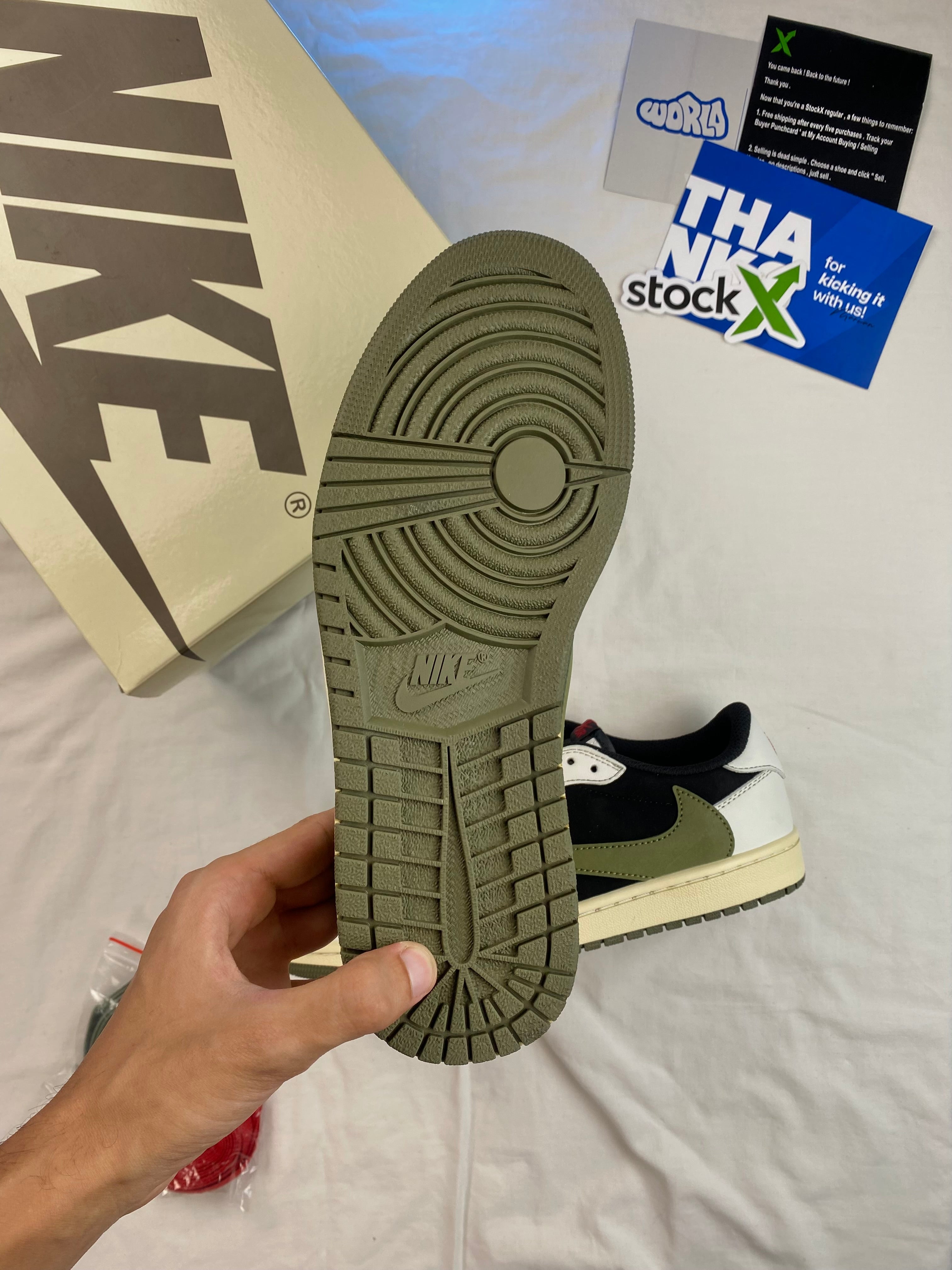 Travis Scott x Air Jordan 1 Low 'Olive'