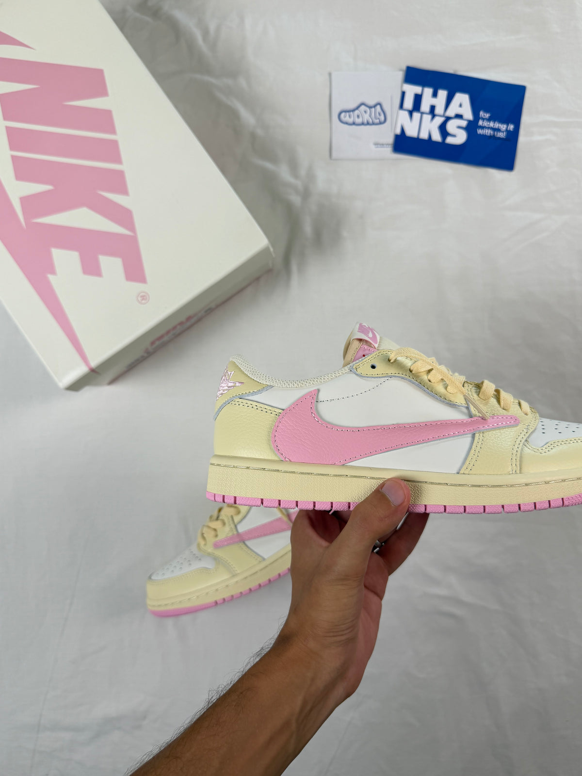 Travis Scott x Jordan 1 Retro Low OG 'Shy Pink'