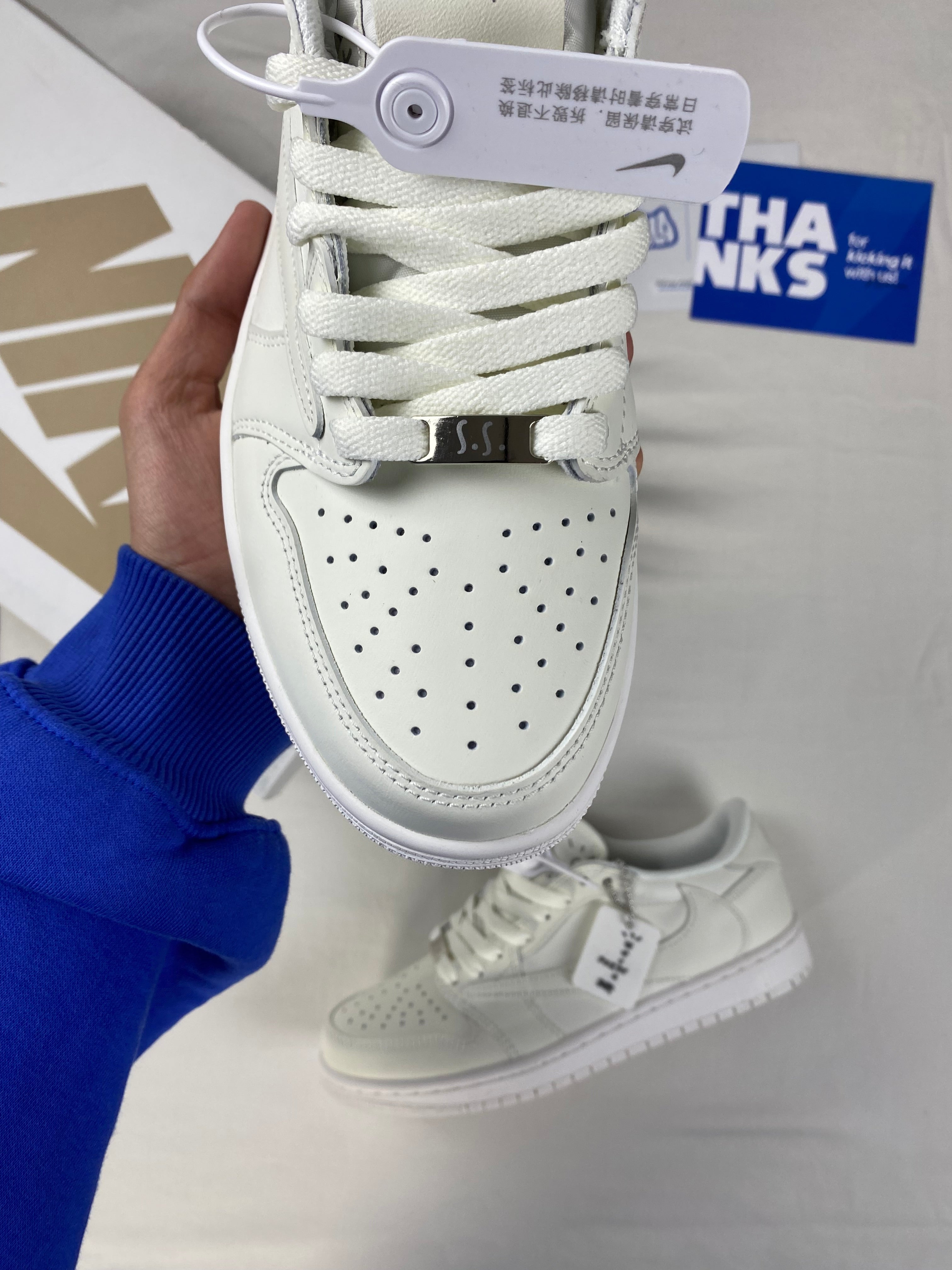 Travis Scott x Jordan 1 Retro Low OG SP 'Michael Rubin White Party' Friends & Family