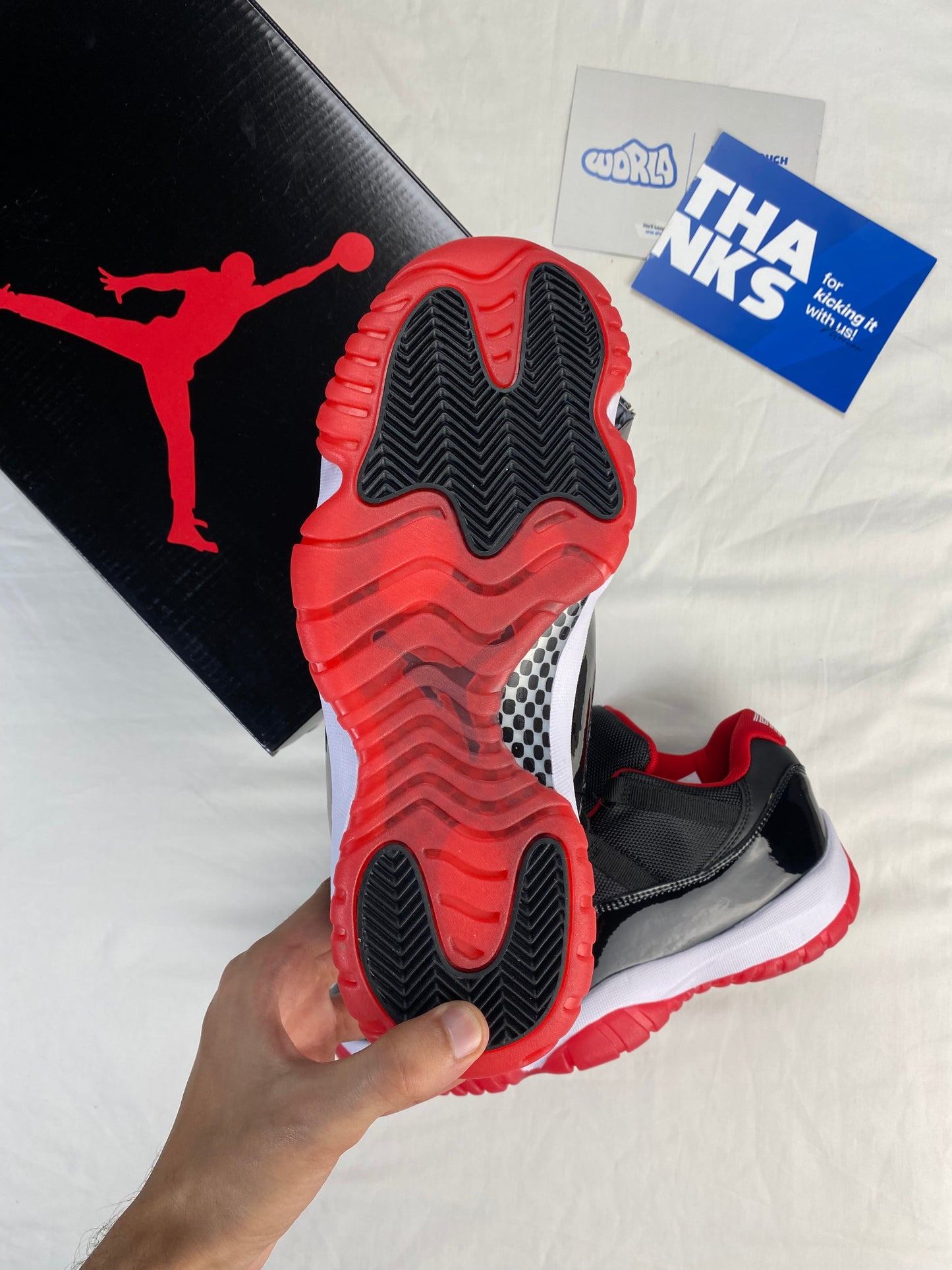Jordan 11 Retro Low 'Bred'