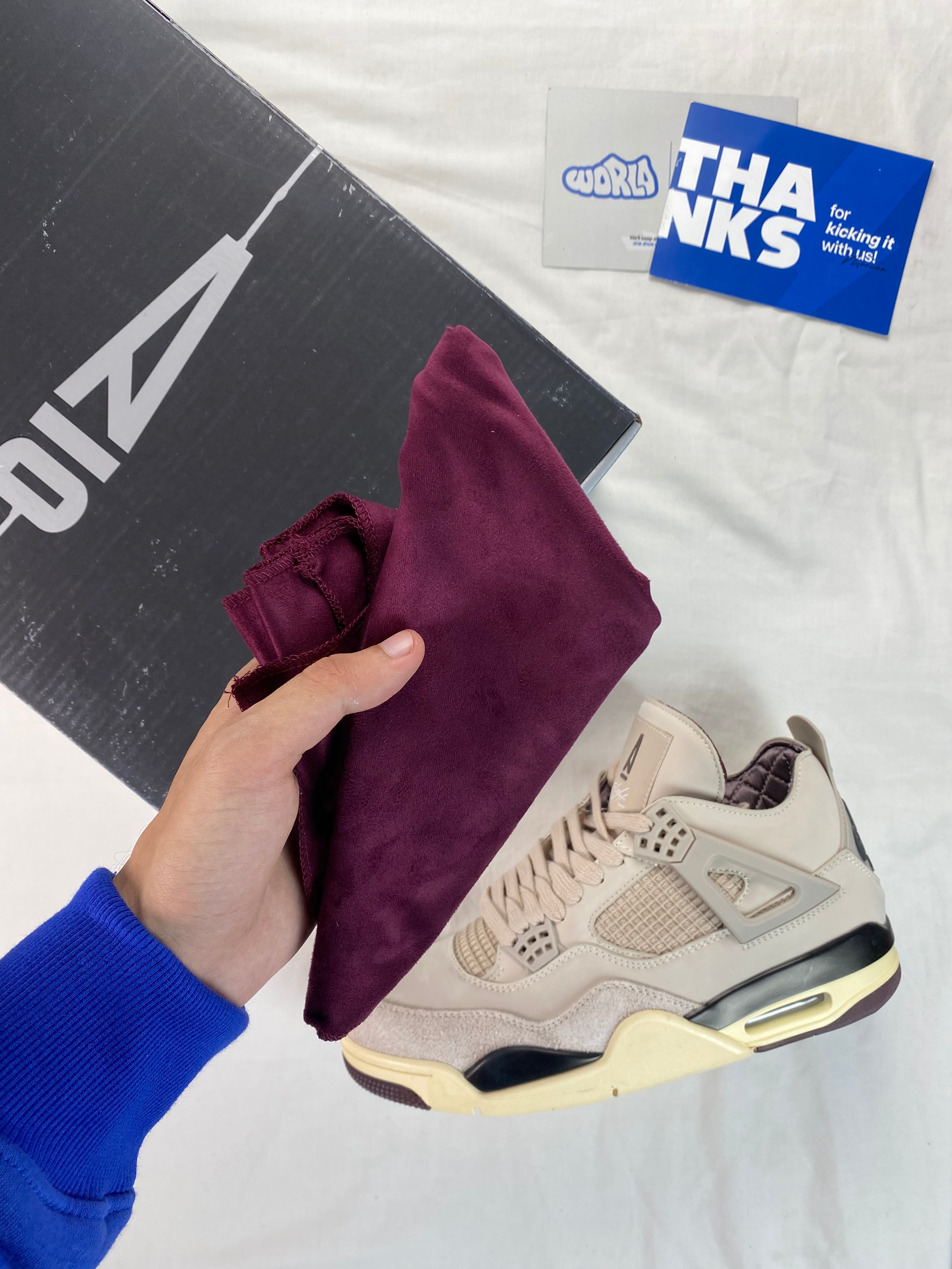 A Ma Maniére x Jordan 4 Retro 'Fossil Stone'